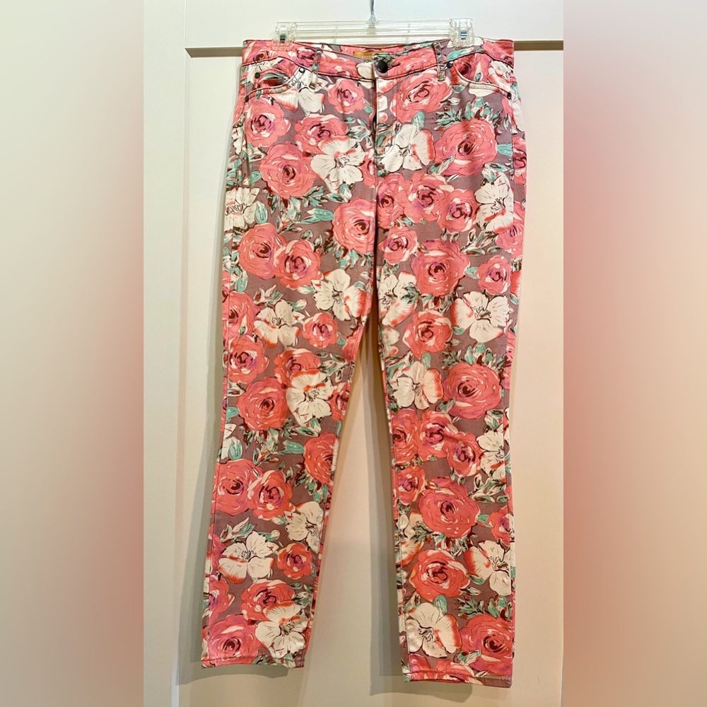 Ellen Tracy Floral Pants